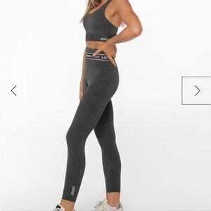 Lorna Jane Tempo Ankle Biter Leggings